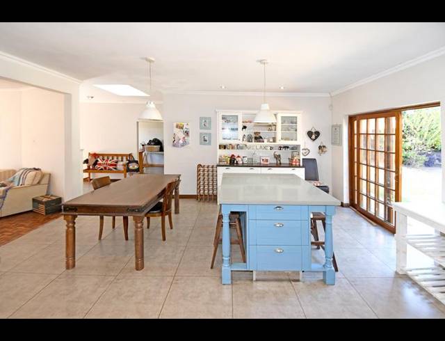 3 BEDROOM HOUSE FOR SALE IN PARKMORE